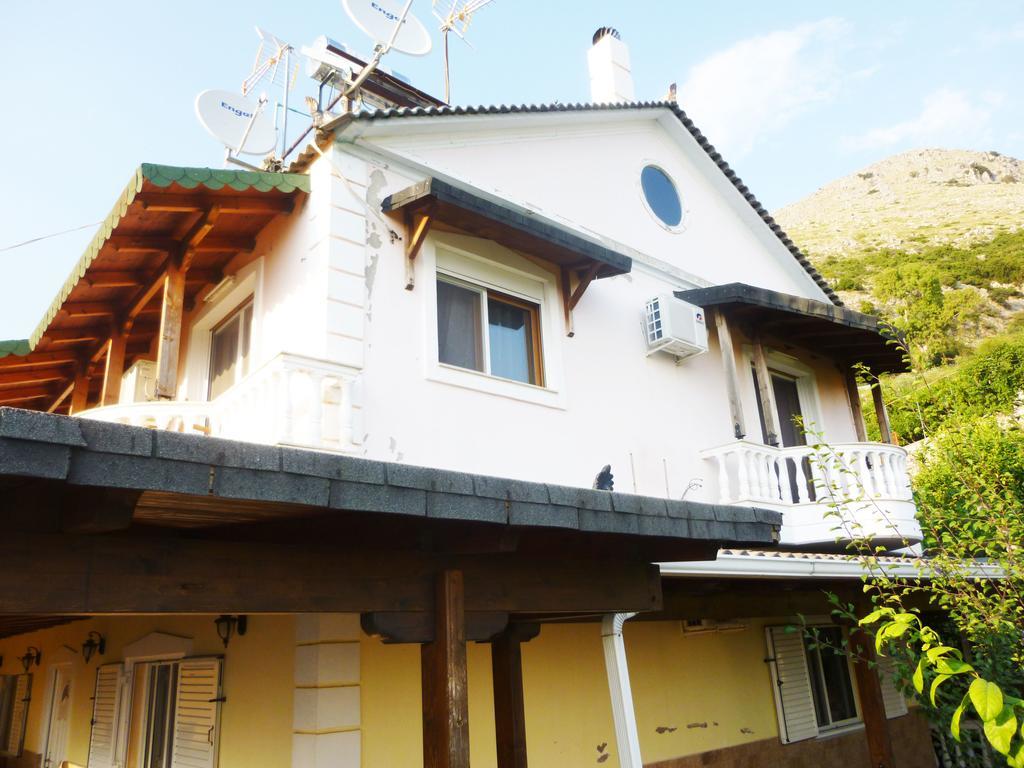 Vila Altini Borş Dış mekan fotoğraf